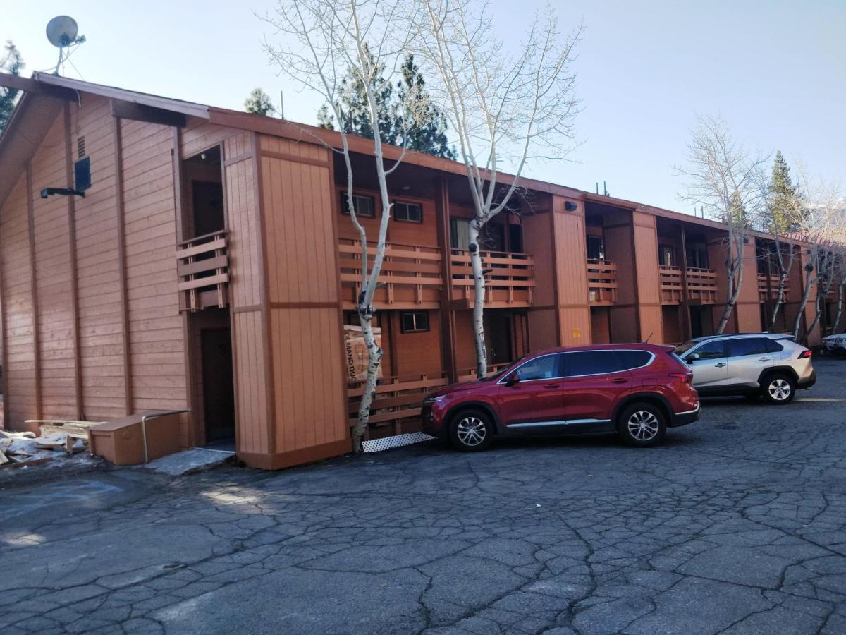 Ventura Grand Inn Мамът Лейкс Екстериор снимка